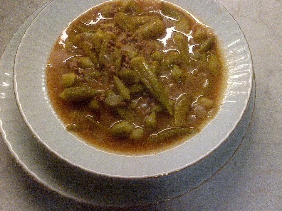 Limonlu ve Kıymalı Bamya Yemeği