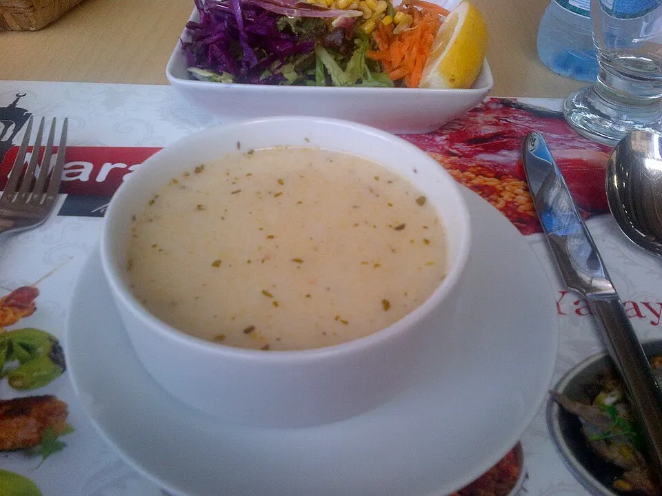 Naneli Yayla Çorbası